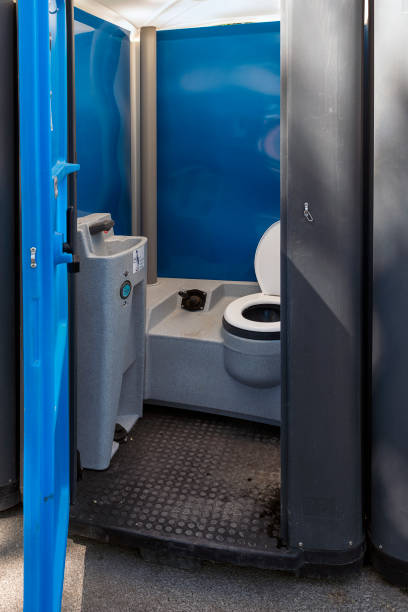 Best Portable toilet rental cost  in Wells, MN